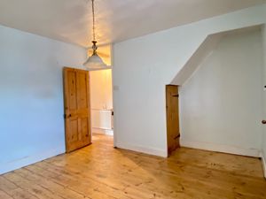 Dining room- click for photo gallery